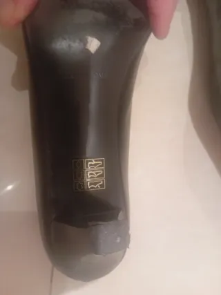 Zapatos CARLO GRACIA tacón punta alargada