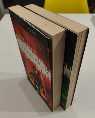 Crónicas de hermanos 1 y 3 de Wendy Alec