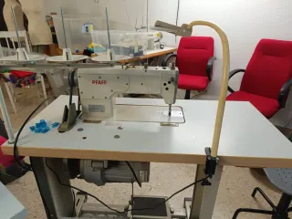Máquina de coser industrial SUPER