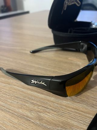 Gafas de sol SPINK negras y naranjas