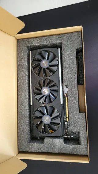 Tarjeta Gráfica Sapphire Nitro+ RX 5700 XT 8GB GDD