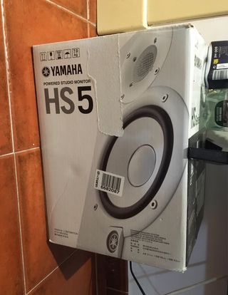 Monitores de estudio Yamaha HS5