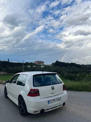 Volkswagen Golf 2003