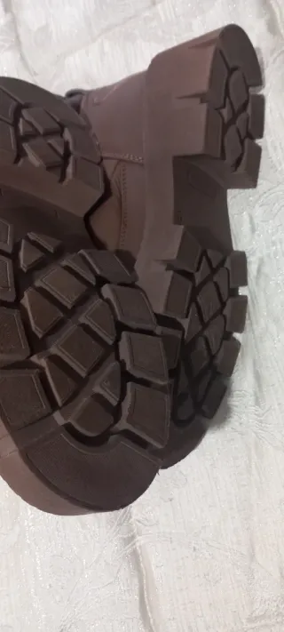 Stivali marroni imbottiti