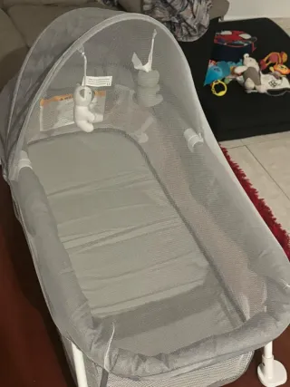 Mini Cuna Gris con Mosquitera