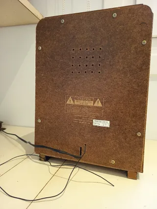 Radio estilo antiguo madera