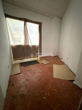 Local comercial en venta en Paus - Poligono San Blas en Alicante