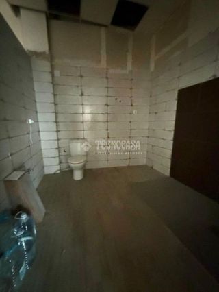 Local comercial en venta en Paus - Poligono San Blas en Alicante