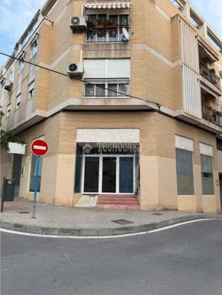 Local comercial en venta en Paus - Poligono San Blas en Alicante