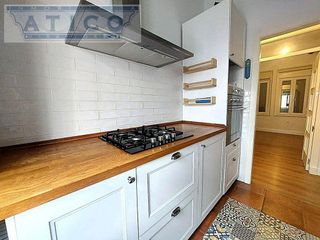 Piso en alquiler en Cruz Roja en Sevilla