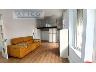 Piso en alquiler en Cruz Roja en Sevilla