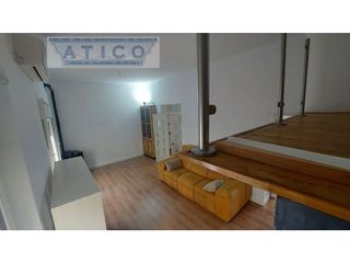 Piso en alquiler en Cruz Roja en Sevilla