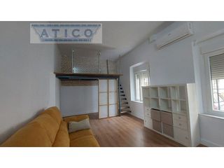 Piso en alquiler en Cruz Roja en Sevilla