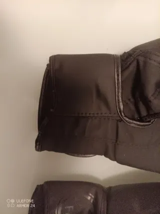 Guantes de boxeo Flintronic negros