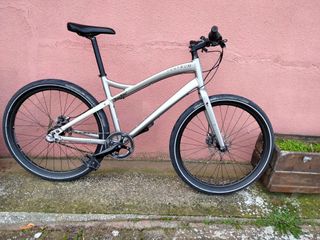 Bicicleta Urbana Specialized Centrum