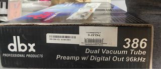 dbx 386 Preamp Tubo Dual con Salida Digital