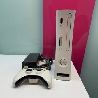 Consola Xbox 360 blanca 18 + ventilador integrado