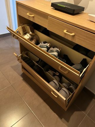 Mueble zapatero para entrada de madera