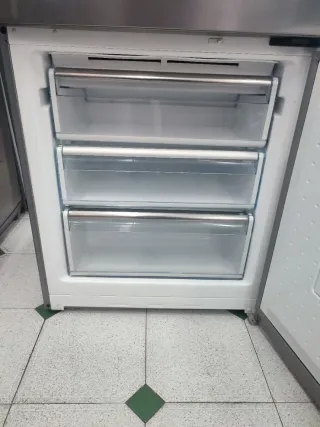 Nevera Bosch Acero Inoxidable 200/70cm con garantí