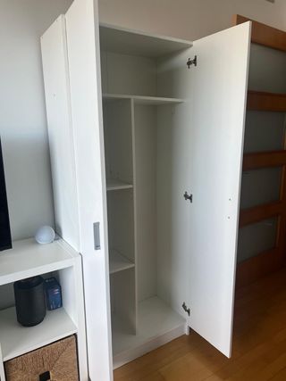 Despensero/Escobero Blanco | Como nuevo