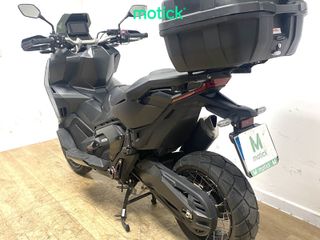 HONDA X-ADV 750 (A)