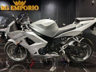 DAYTONA 600i DESDE 102€/MES