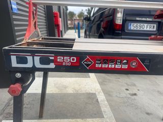 Cortadora de azulejos,ladrillos etc, Rubi DC 250