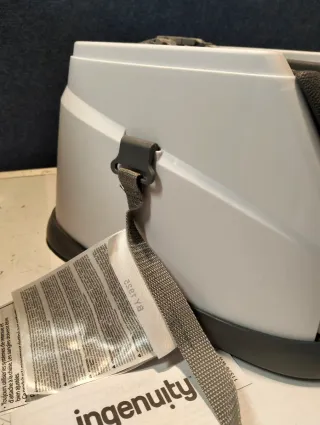 Ingenuity Baby Base 2en1 Pizarra Elevador