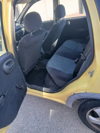 Opel Corsa 2000