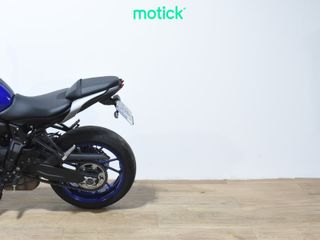 YAMAHA MT-07 (A2)