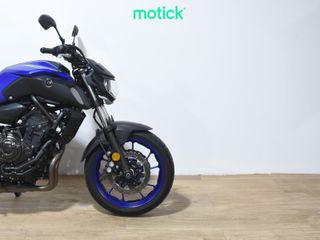 YAMAHA MT-07 (A2)
