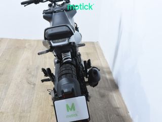 HUSQVARNA SVARTPILEN 125