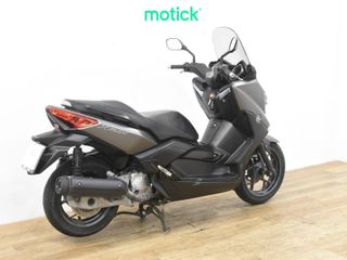 YAMAHA XMAX 125