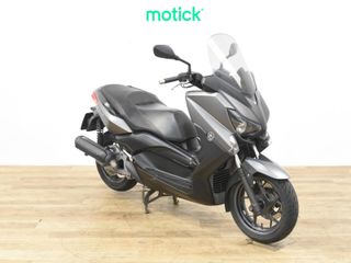 YAMAHA XMAX 125