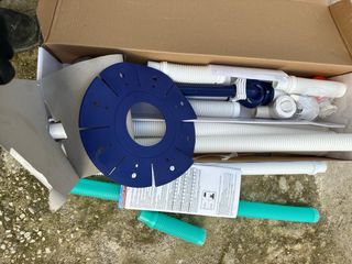 Robot limpia fondos piscina