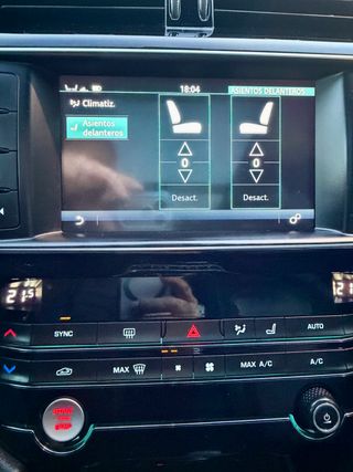 JAGUAR F-PACE 2.OL i4D R-SPORT AWD