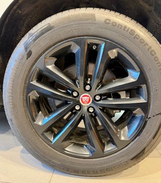 JAGUAR F-PACE 2.OL i4D R-SPORT AWD