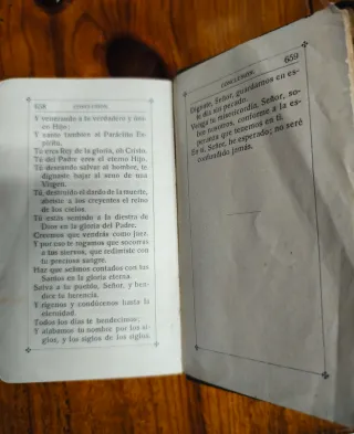 Escuela de la Virgen misal