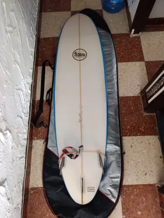 Tabla de surf casi nueva