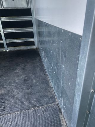 CAMBIO por van matrícula roja fibra