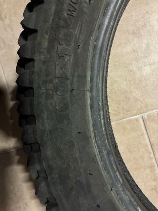 Rueda Michelin X Light Trial Trasera Año2024