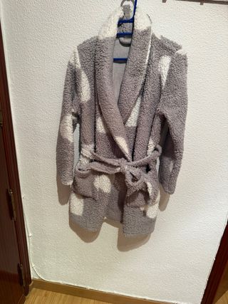 Bata Rizo Gordo Gris y Blanco