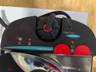 Plancha de vapor Unitekno Vapline 552ME