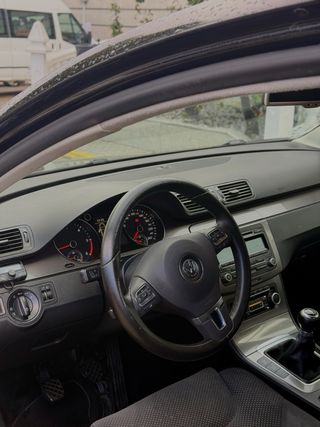 Volkswagen Passat 2010
