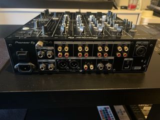 Pioneer DJ DJM-750 MK2