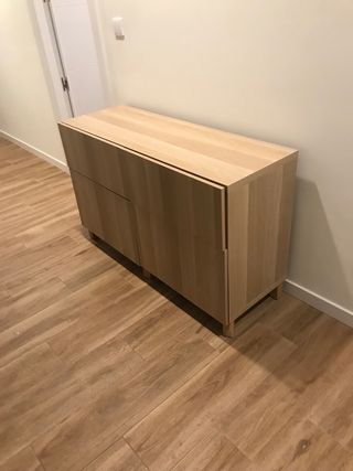 Mobile BESTÅ Ikea in legno naturale