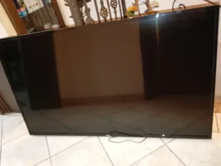 TV 50 pollici da riparare (led interni)