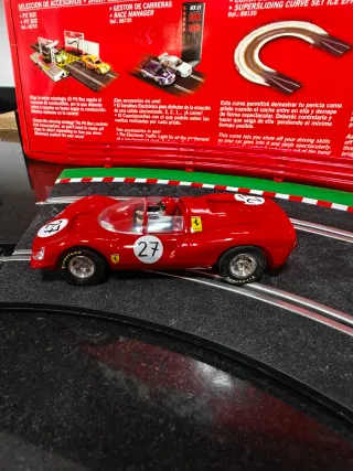 Coche de Scalextric Ferrari GT 330