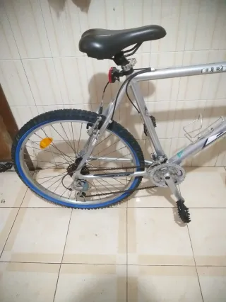 Bicicleta Montaña BH 26 pulgadas cuadro aluminium