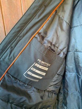 Chaqueta de invierno negra